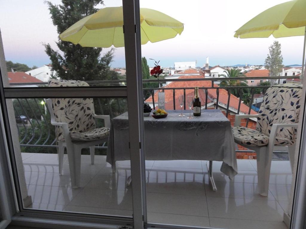 Apartment Croatia Borik Holiday For Couple On The Sea View D1